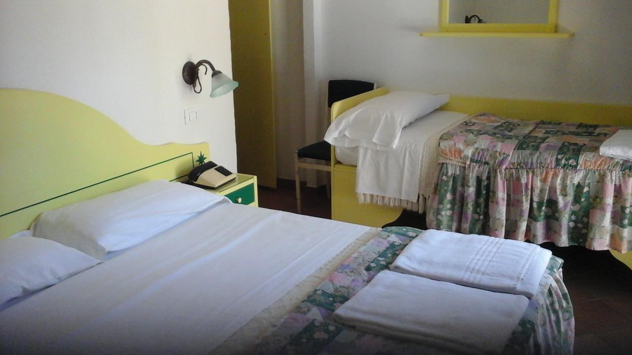Hotel Club Torre Capovento スペルロンガ エクステリア 写真